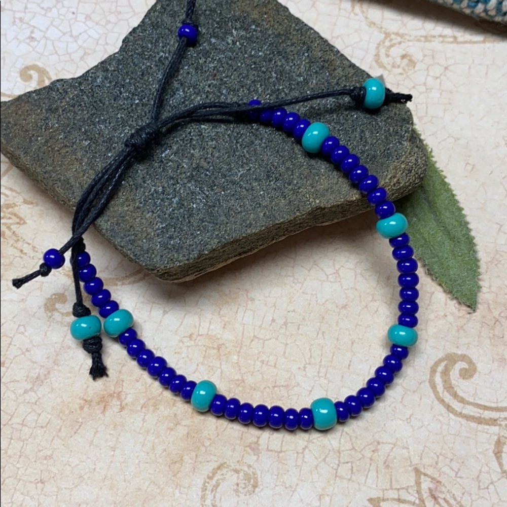 NEW 6” to 8” Lapis blue & turquoise bead bracelet